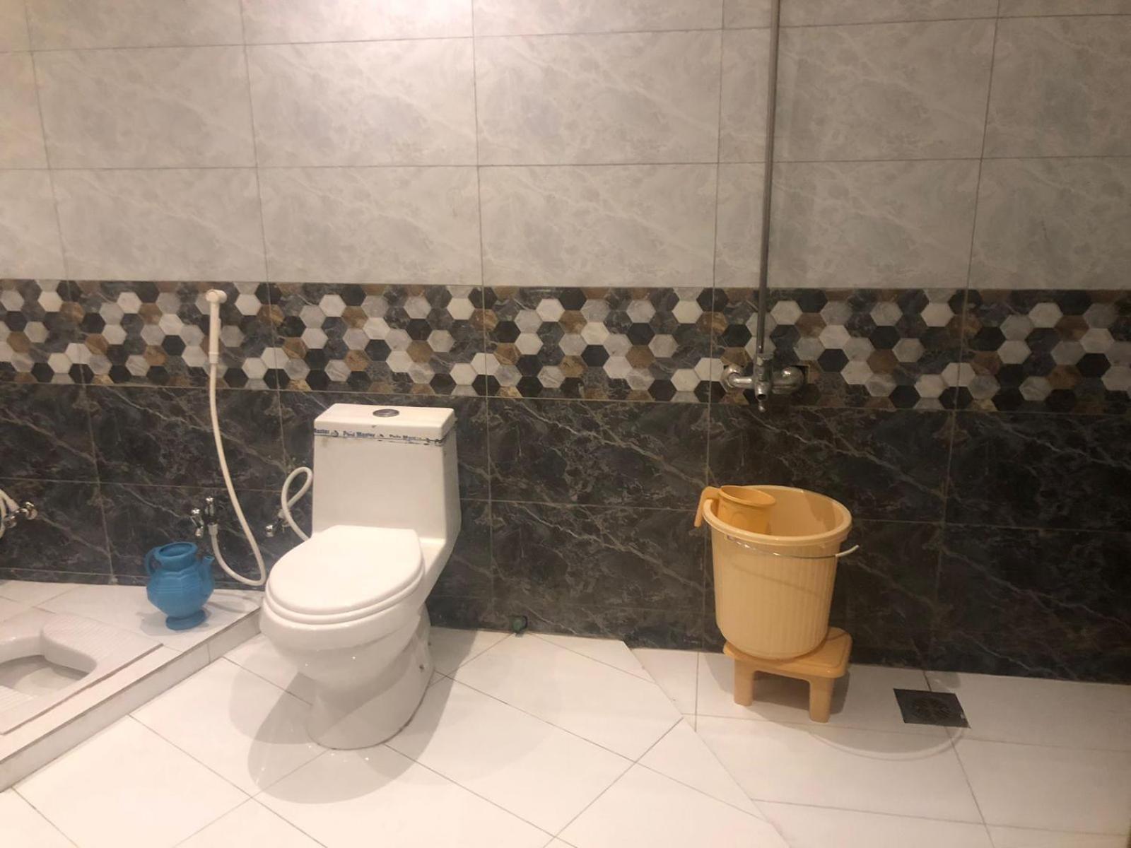 Al Buraq Hotel Исламабад Екстериор снимка